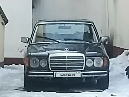 Mercedes-Benz E 230 1984 года за 780 000 тг. в Алматы – фото 2