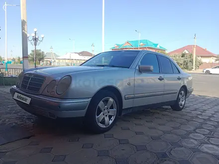 Mercedes-Benz E 280 1996 года за 4 200 000 тг. в Алматы – фото 19