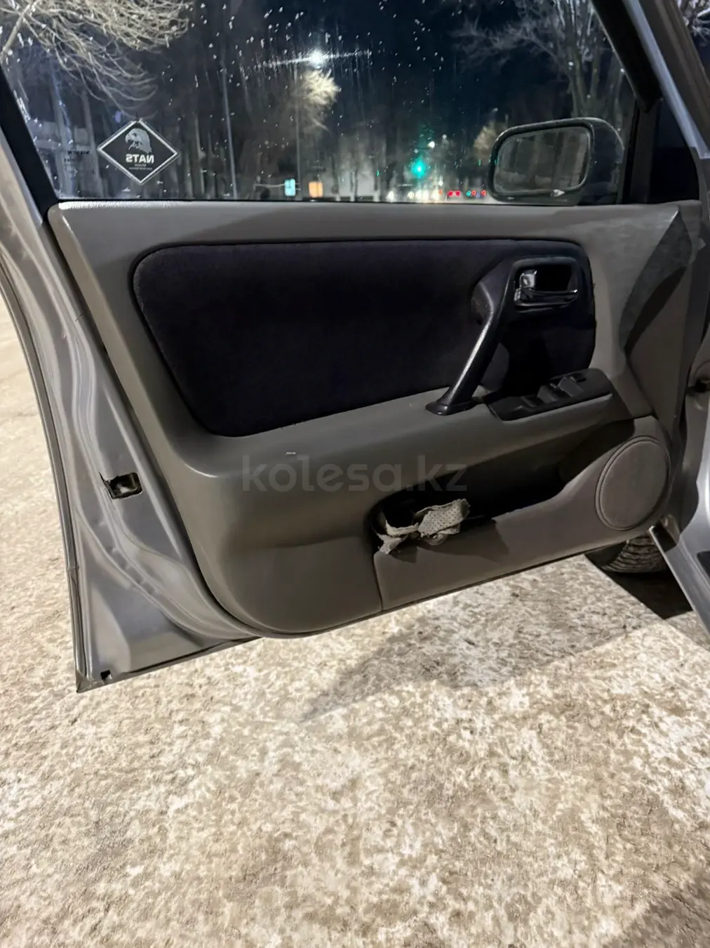 Nissan Primera, 2000