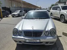 Mercedes-Benz E-Class, 2001