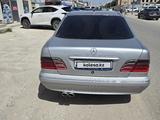 Mercedes-Benz E 320 2001 года за 3 700 000 тг. в Жанаозен – фото 4
