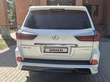 Lexus LX 570 2016 года за 34 700 000 тг. в Алматы – фото 2