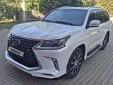 Lexus LX 570 2016 года за 34 700 000 тг. в Алматы – фото 3