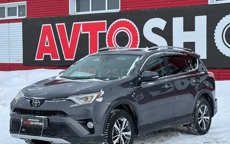 Toyota RAV4 2018 года за 12 800 000 тг. в Актобе