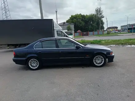 BMW 520 1998 года за 2 600 000 тг. в Астана – фото 3