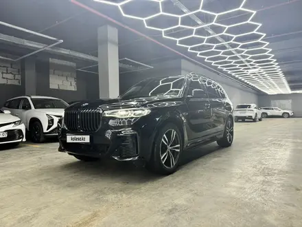 BMW X7 2020 года за 42 000 000 тг. в Астана – фото 3