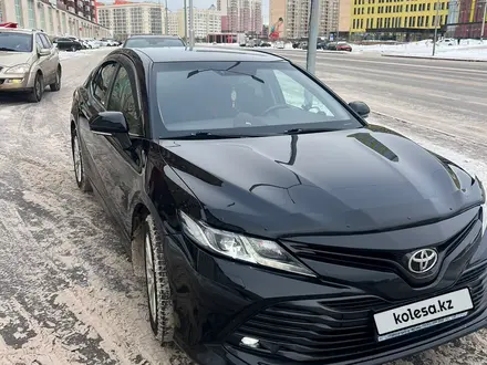 Toyota Camry 2020 года за 18 000 000 тг. в Астана – фото 3