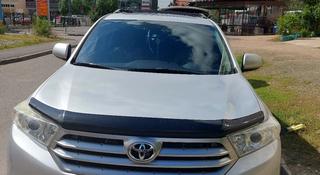 Toyota Highlander 2012 года за 12 500 000 тг. в Астана