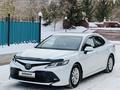 Toyota Camry 2020 года за 12 850 000 тг. в Астана – фото 7