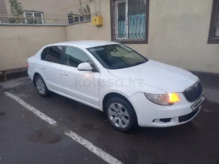 Skoda Superb 2011 года за 3 900 000 тг. в Алматы – фото 10