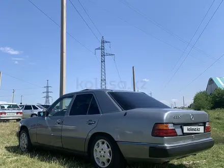 Mercedes-Benz E 230 1991 года за 1 550 000 тг. в Шымкент – фото 15