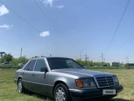 Mercedes-Benz E 230 1991 года за 1 550 000 тг. в Шымкент – фото 6