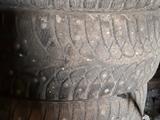 Зимние шины с шипами комплект 205/55 R16. Состояние хорошее за 38 000 тг. в Усть-Каменогорск – фото 2