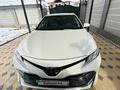 Toyota Camry 2021 года за 17 500 000 тг. в Шымкент