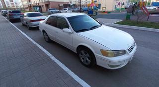 Toyota Camry 2000 года за 3 300 000 тг. в Астана