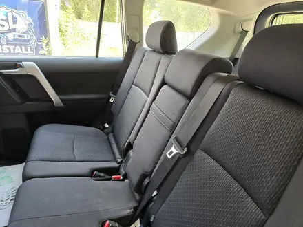 Toyota Land Cruiser Prado 2023 года за 30 000 000 тг. в Актобе – фото 17