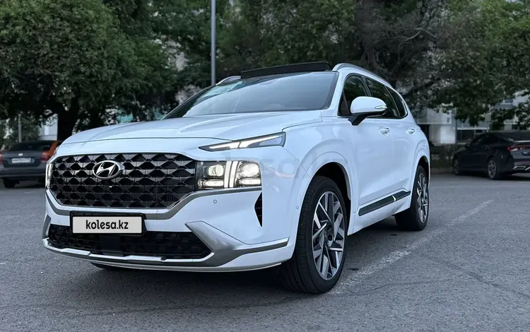 Hyundai Santa Fe 2022 годаүшін23 000 000 тг. в Алматы