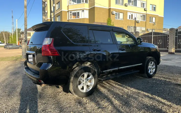 Toyota Land Cruiser Prado 2012 года за 13 900 000 тг. в Актобе