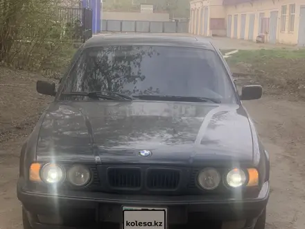 BMW 520 1995 года за 2 100 000 тг. в Астана