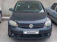 Volkswagen Golf 2006 годаүшін3 800 000 тг. в Алматы