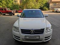 Volkswagen Touareg 2004 года за 4 600 000 тг. в Алматы