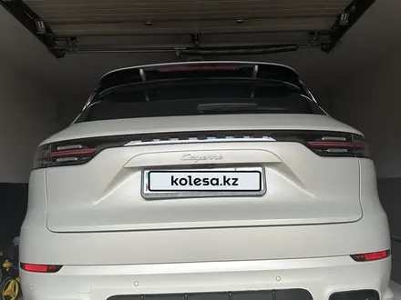 Porsche Cayenne 2023 года за 57 500 000 тг. в Астана – фото 2