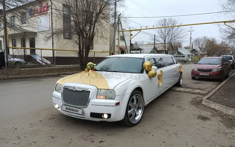 Chrysler 300C 2007 года за 2 900 000 тг. в Уральск