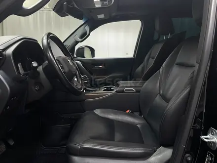 Toyota Land Cruiser Luxe 2022 года за 48 900 000 тг. в Алматы – фото 12