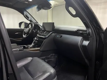 Toyota Land Cruiser Luxe 2022 года за 48 900 000 тг. в Алматы – фото 6