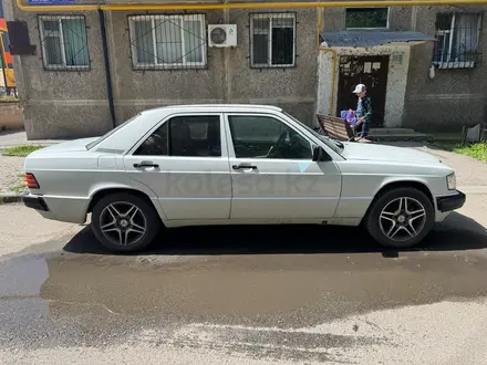 Mercedes-Benz 190 1988 года за 800 000 тг. в Шымкент