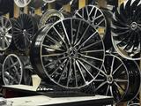 Разно-широкие Диски R19 Mercedes-Benz 5x112 за 329 000 тг. в Астана