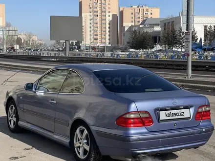 Mercedes-Benz CLK 230 1998 года за 2 700 000 тг. в Астана – фото 17