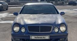 Mercedes-Benz CLK 230 1998 годаүшін2 700 000 тг. в Астана – фото 5