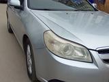 Chevrolet Epica 2006 года за 2 100 000 тг. в Караганда – фото 2
