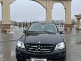 Mercedes-Benz ML 350 2005 годаүшін5 500 000 тг. в Атырау – фото 4