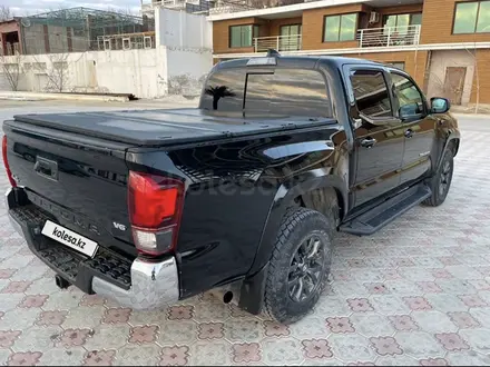 Toyota Tacoma 2019 года за 22 800 000 тг. в Актау – фото 2