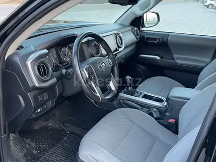 Toyota Tacoma 2019 года за 22 800 000 тг. в Актау – фото 6