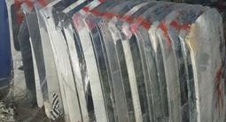 Передний крыло 80.100.105 крузак LX470 за 1 981 тг. в Алматы – фото 5