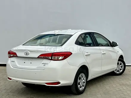 Toyota Yaris 2020 года за 11 550 000 тг. в Актау – фото 2