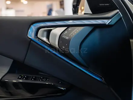 BMW X3 XDrive 20i 2025 года за 43 749 770 тг. в Астана – фото 7