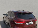 Toyota Highlander 2018 года за 15 500 000 тг. в Атырау – фото 4
