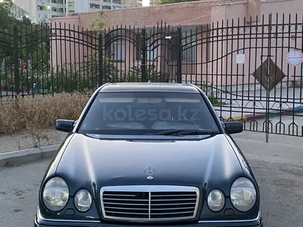 Mercedes-Benz E 280 1997 года за 2 300 000 тг. в Актау