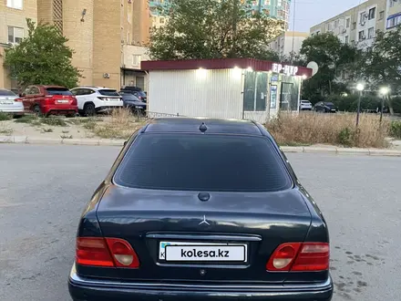 Mercedes-Benz E 280 1997 года за 2 300 000 тг. в Актау – фото 10