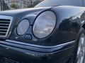 Mercedes-Benz E 280 1997 года за 2 300 000 тг. в Актау – фото 4