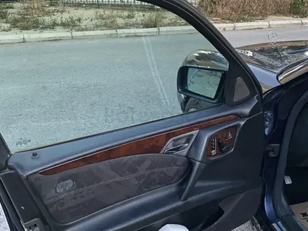 Mercedes-Benz E 280 1997 года за 2 300 000 тг. в Актау – фото 23