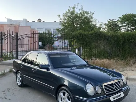 Mercedes-Benz E 280 1997 года за 2 300 000 тг. в Актау – фото 6