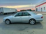 Mercedes-Benz E 430 2000 года за 4 400 000 тг. в Атырау – фото 3