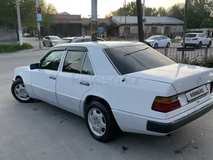 Mercedes-Benz E 230 1991 года за 2 200 000 тг. в Алматы – фото 5