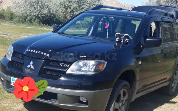 Mitsubishi Outlander 2003 годаүшін4 100 000 тг. в Алматы