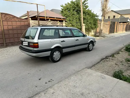 Volkswagen Passat 1991 года за 1 600 000 тг. в Тараз – фото 4